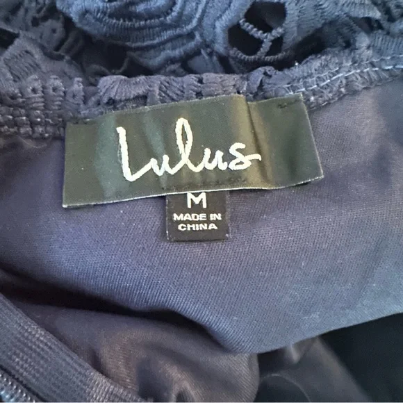 Lulu's Midnight Blue Floral Lace Mini Dress Size Medium - Picture 2 of 15